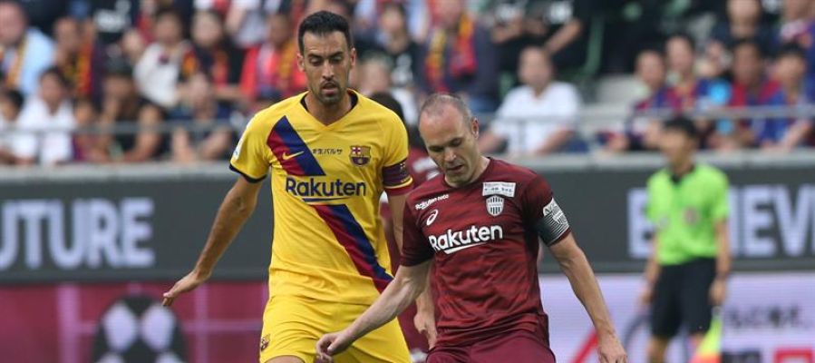 Iniesta se reencuentra con el Barcelona Iniesta se reencuentra con el Barcelona