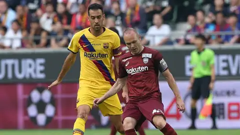 Iniesta se reencuentra con el Barcelona Iniesta se reencuentra con el Barcelona