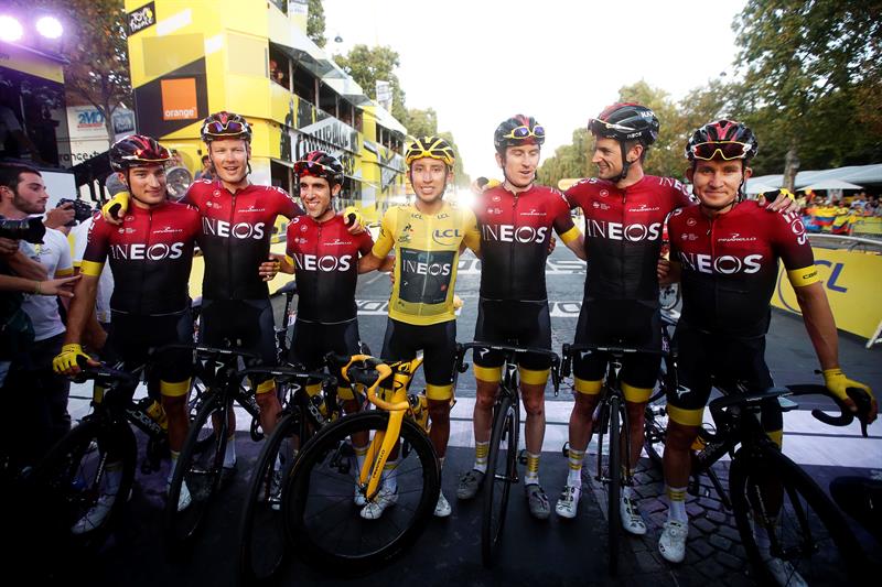 El australiano Ewan logra la victoria al sprint el día que se corono Bernal en el Tour El australiano Ewan logra la victoria al sprint el día que se corono Bernal en el Tour