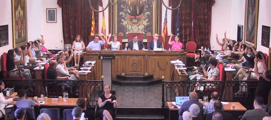 Pleno municipal de julio en el Ayuntamiento de Elche. Pleno municipal de julio en el Ayuntamiento de Elche.