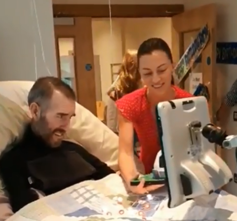 Fallece el exfutbolista del Rangers Fernando Ricksen por ELA Fallece el exfutbolista del Rangers Fernando Ricksen por ELA