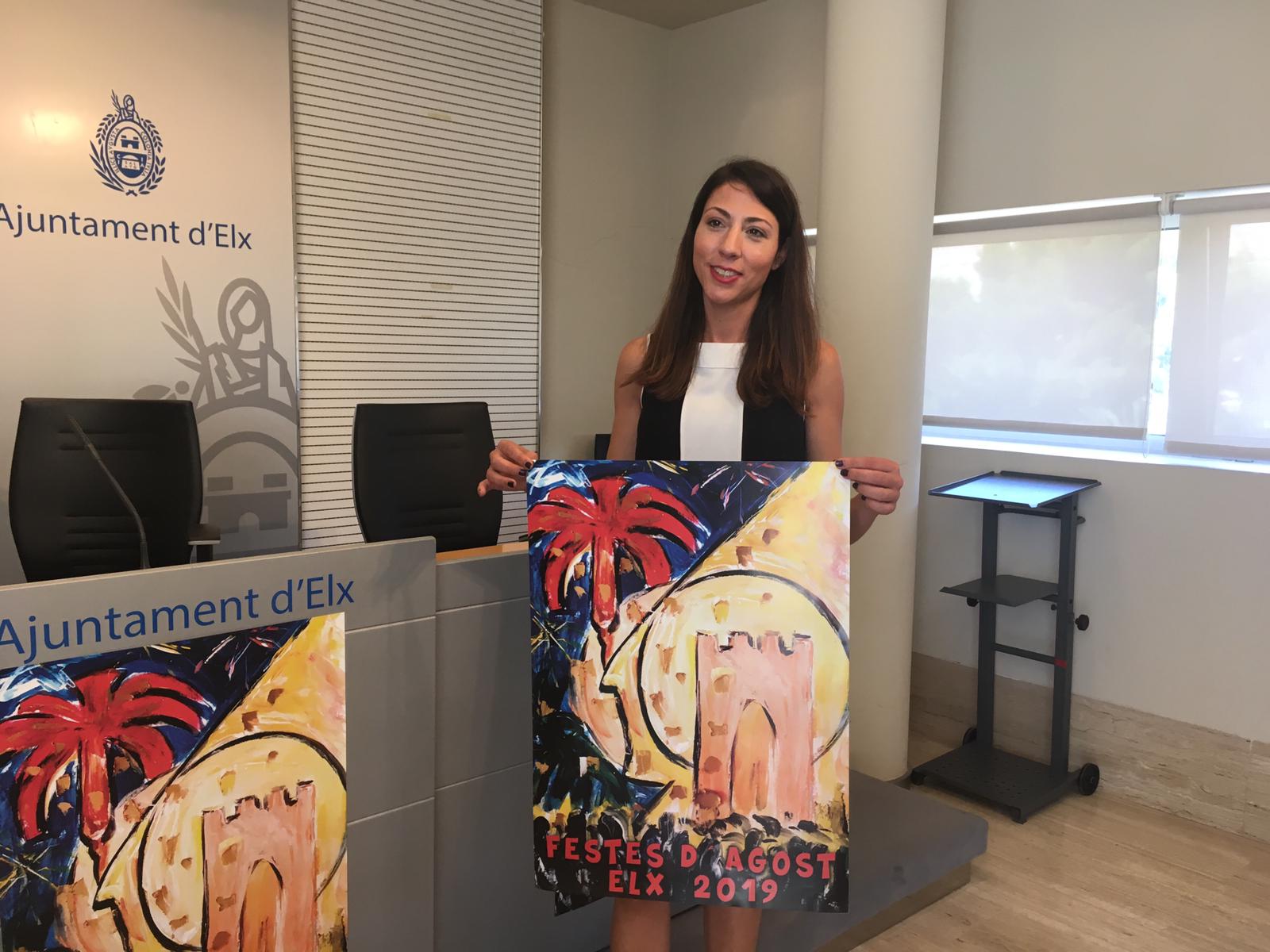 El Ayuntamiento de Elche cierra el lanzamiento de 230 palmeras durante la Nit de l'Albà El Ayuntamiento de Elche cierra el lanzamiento de 230 palmeras durante la Nit de l'Albà