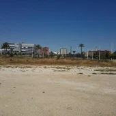 Solar en el que se construirá el instituto número 11, 'Periodista Vicente Verdú' Solar en el que se construirá el instituto número 11, 'Periodista Vicente Verdú'