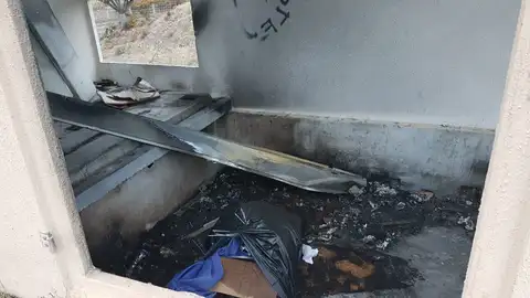 Una de las zonas descuidadas en el barrio de Almatriche Calle sin ley en Las Palmas de Gran Canaria