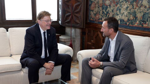 Ximo Puig y Carlos Gonz&aacute;lez en el Palau de la Generalitat. 