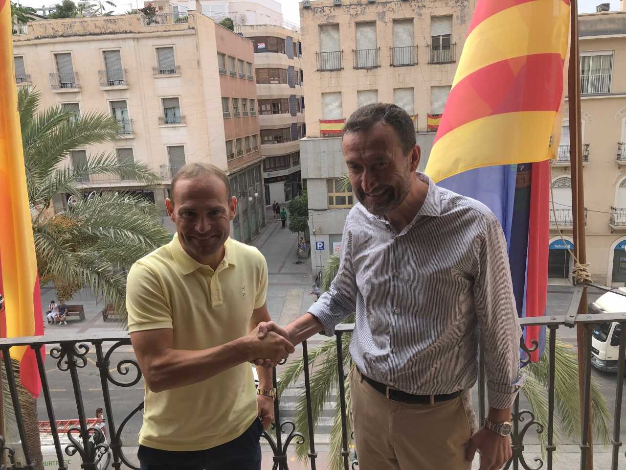 "Nunca podré devolver a la ciudad de Elche y a los ilicitanos todo lo que me han dado" "Nunca podré devolver a la ciudad de Elche y a los ilicitanos todo lo que me han dado"