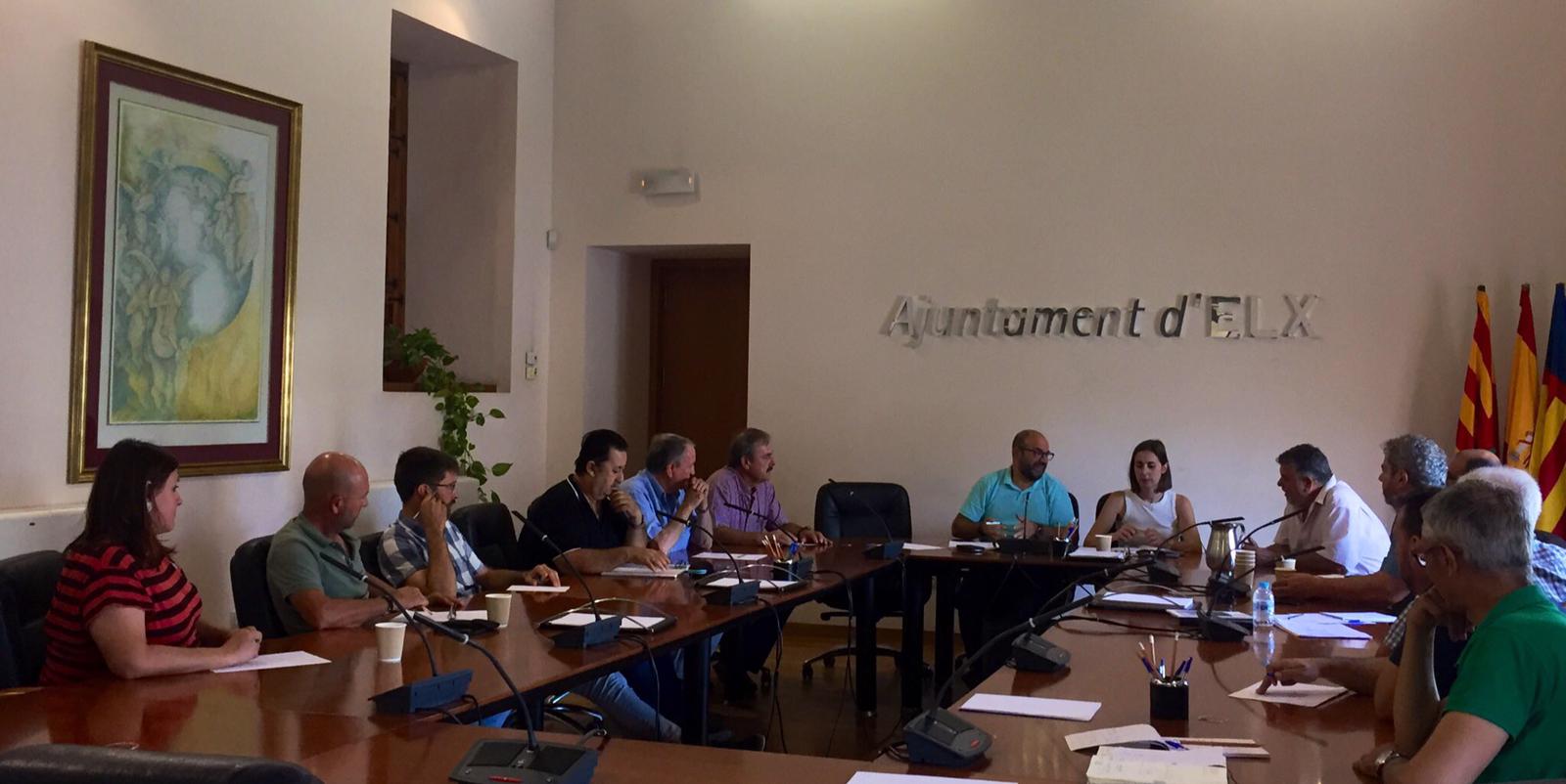 Colectivos del Camp d’Elx piden equipar de personal especializado y presupuesto las concejalías de Desarrollo Rural y de Medio Ambiente Colectivos del Camp d’Elx piden equipar de personal especializado y presupuesto las concejalías de Desarrollo Rural y de Medio Ambiente