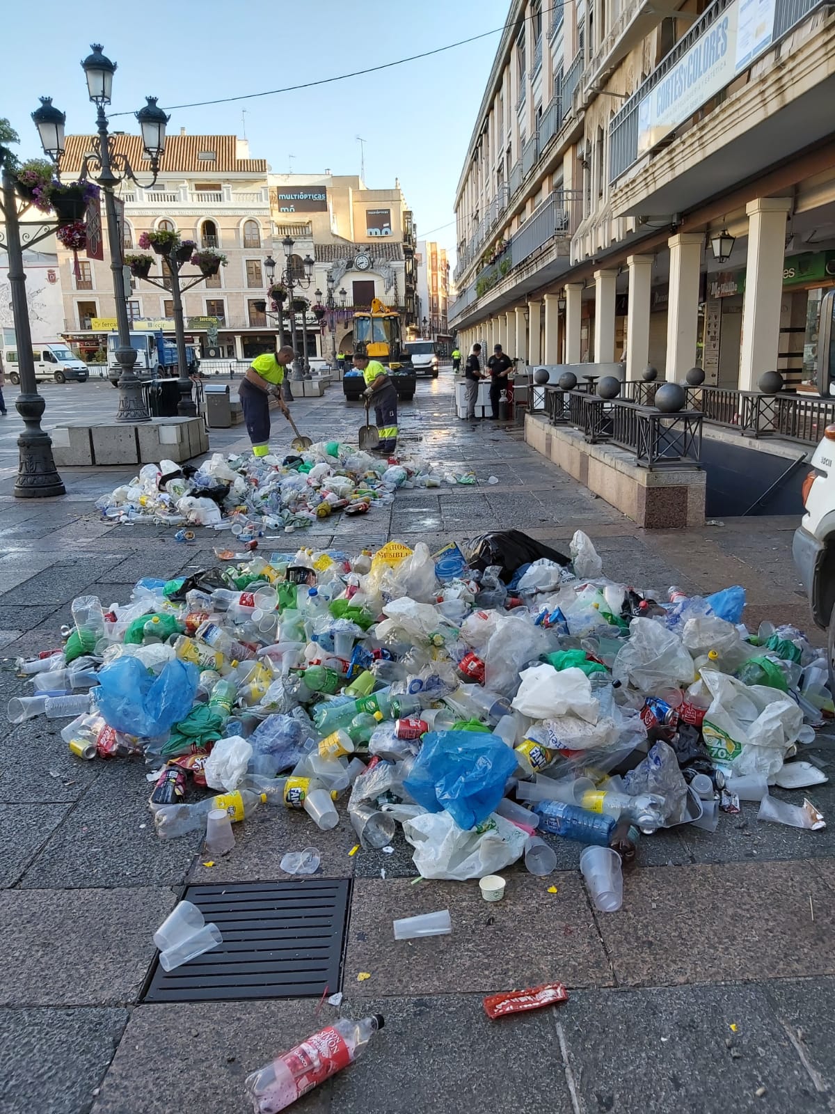 Limpieza recoge unos 64.000 kilos de residuos durante las actividades de Pandorga Limpieza recoge unos 64.000 kilos de residuos durante las actividades de Pandorga