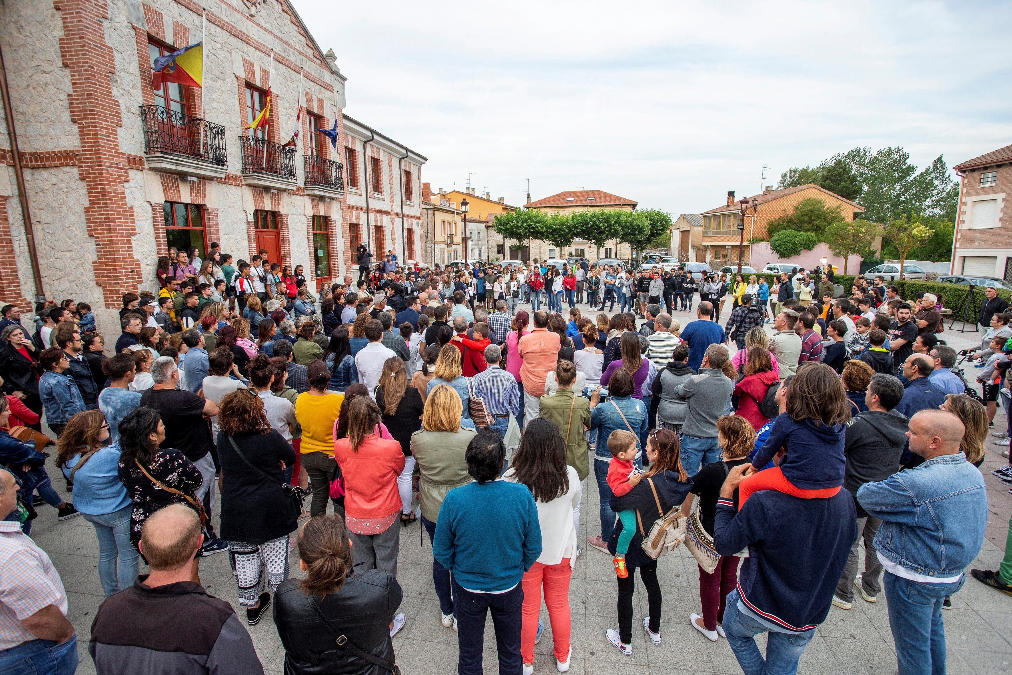Concentraciones en Teruel en señal de protesta por el último asesinato por violencia de género Concentraciones en Teruel en señal de protesta por el último asesinato por violencia de género