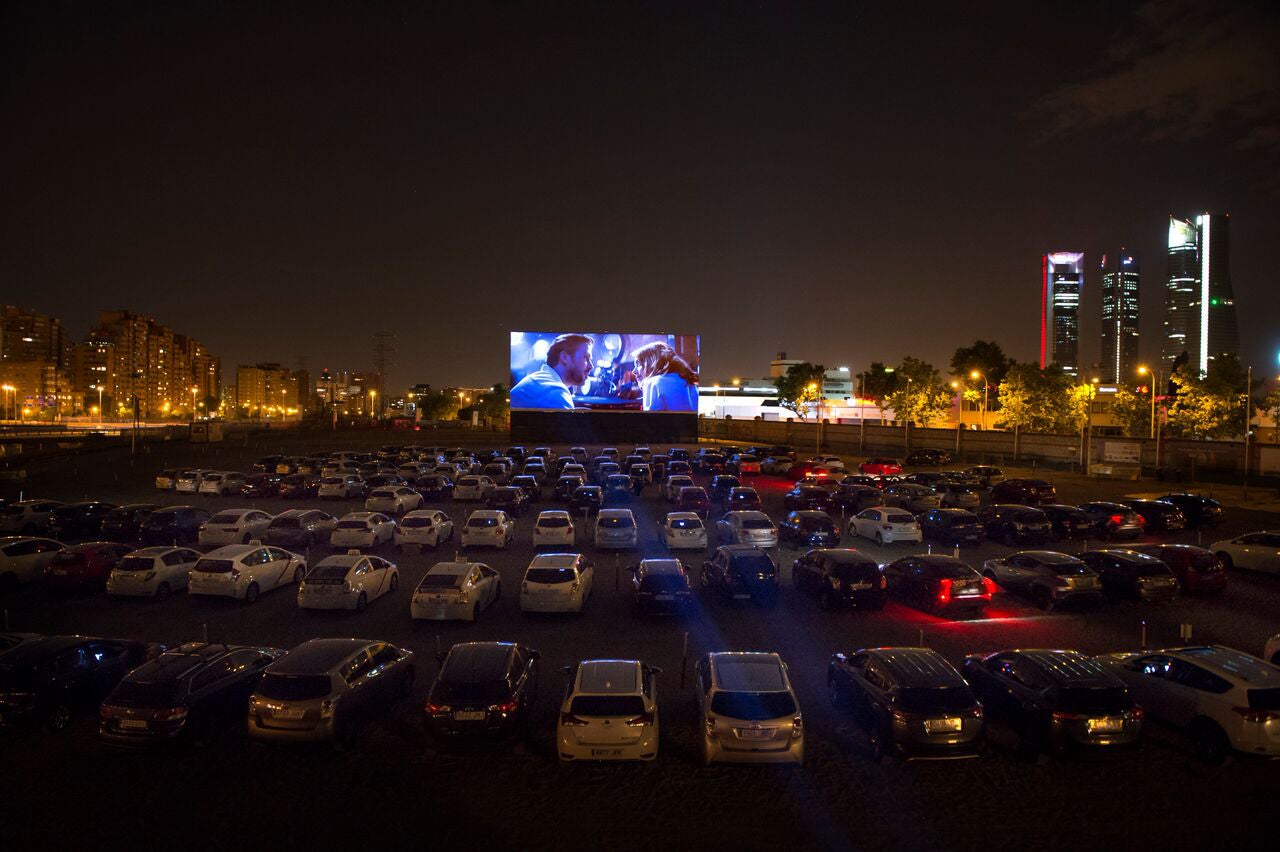 ¿Cómo ir al autocine en cuarentena? ¿Cómo ir al autocine en cuarentena?