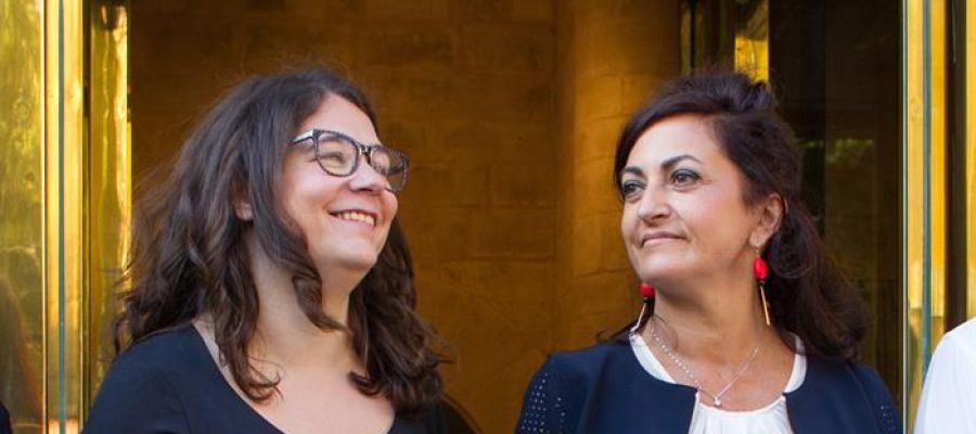 La candidata al gobierno riojano del PSOE Concha Andreu y la diputada de Podemos, Raquel Romero La candidata al gobierno riojano del PSOE Concha Andreu y la diputada de Podemos, Raquel Romero