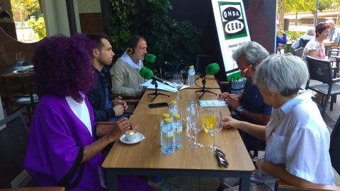 Terraza del Via Fora Euskadi en la Onda 