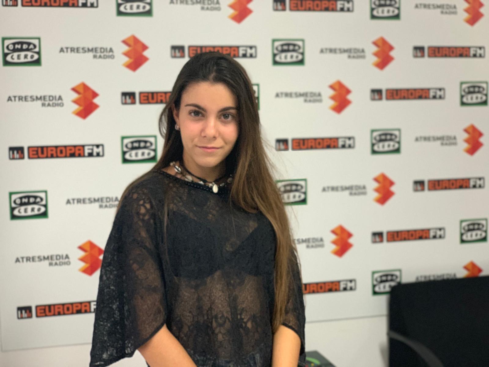 Martina, La 'Youtuber' de Marbella, da el salto al cine con Santiago Segura Martina, La 'Youtuber' de Marbella, da el salto al cine con Santiago Segura