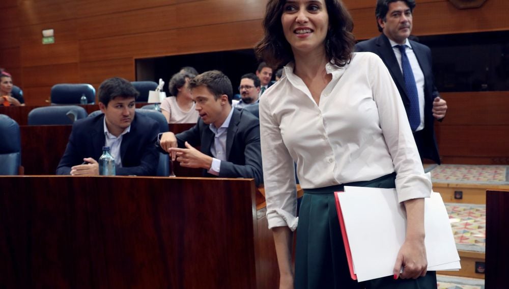 Isabel Díaz Ayuso en la sesión de investidura