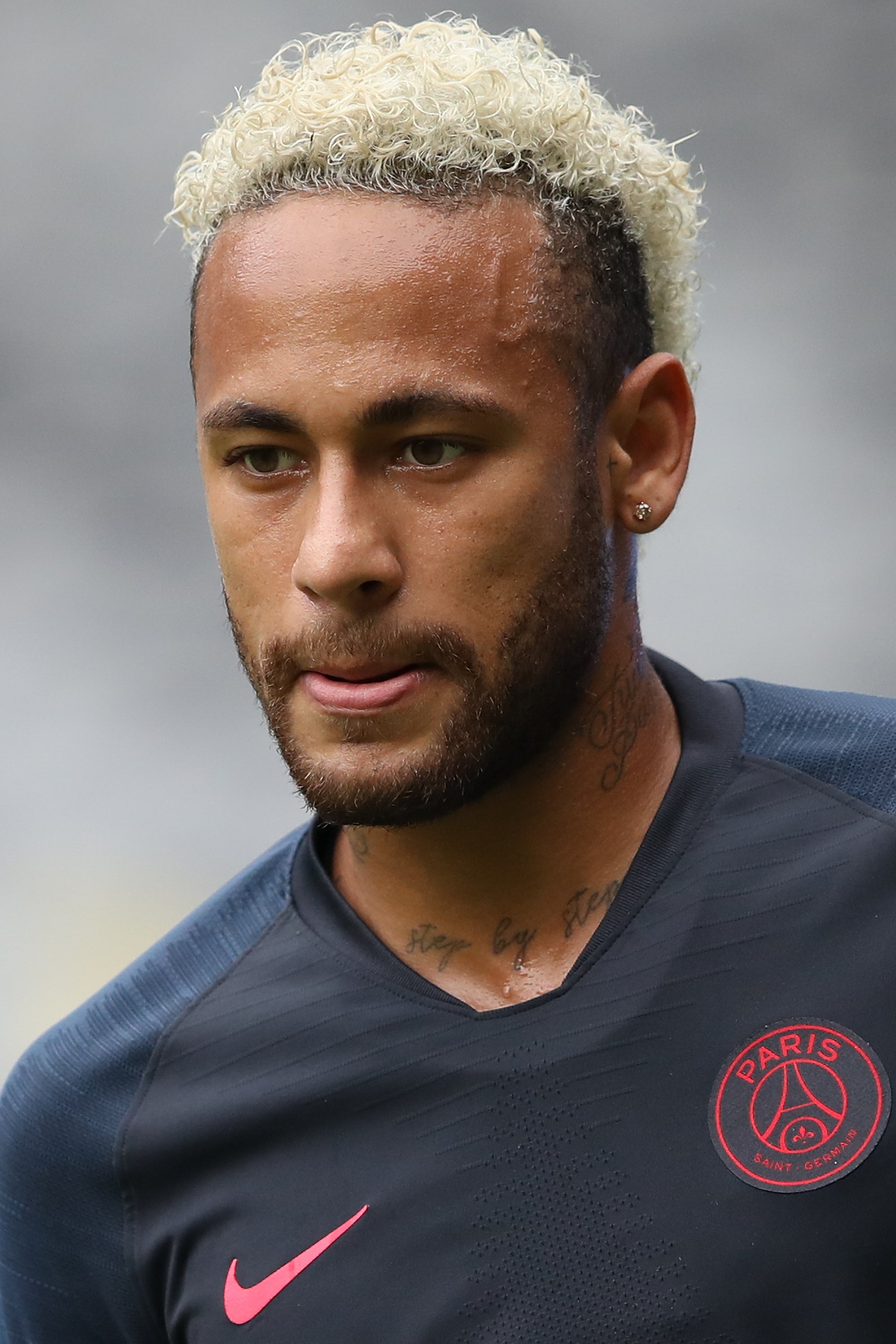 El Barcelona insiste en Neymar: quiere una cesión y opción de compra para el próximo curso El Barcelona insiste en Neymar: quiere una cesión y opción de compra para el próximo curso