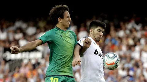 Oyarzabal, ante Carlos Soler Oyarzabal, ante Carlos Soler