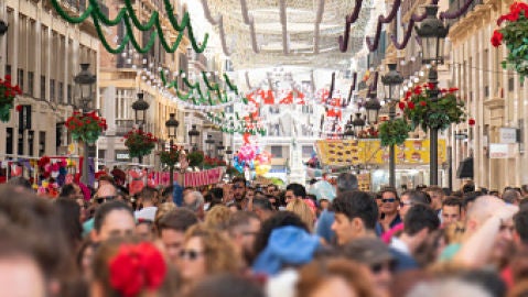 Feria de M&aacute;laga en la calle Larios