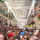 Feria de Málaga en la calle Larios Feria de Málaga en la calle Larios