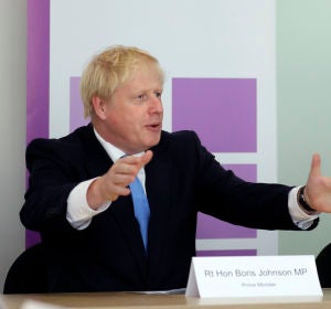 Boris Jhonson y Priti Patel Boris Jhonson y Priti Patel