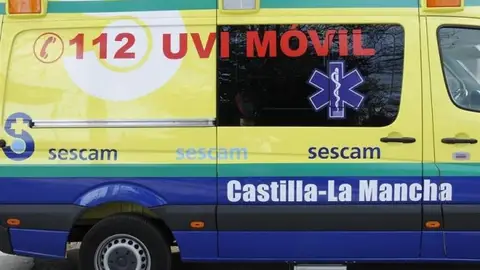 Una UVI móvil se desplazó hasta el lugar del accidente Una UVI móvil se desplazó hasta el lugar del accidente