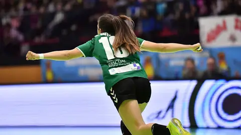 La internacional Jennifer Gutiérrez, en un encuentro de la pasada temporada. BALONMANO
