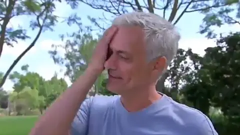 Mourinho, entre lágrimas Mourinho, entre lágrimas