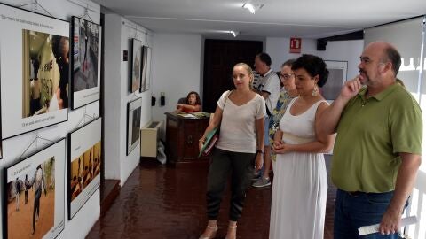 "Punto y seguimos. La vida puede m&aacute;s"