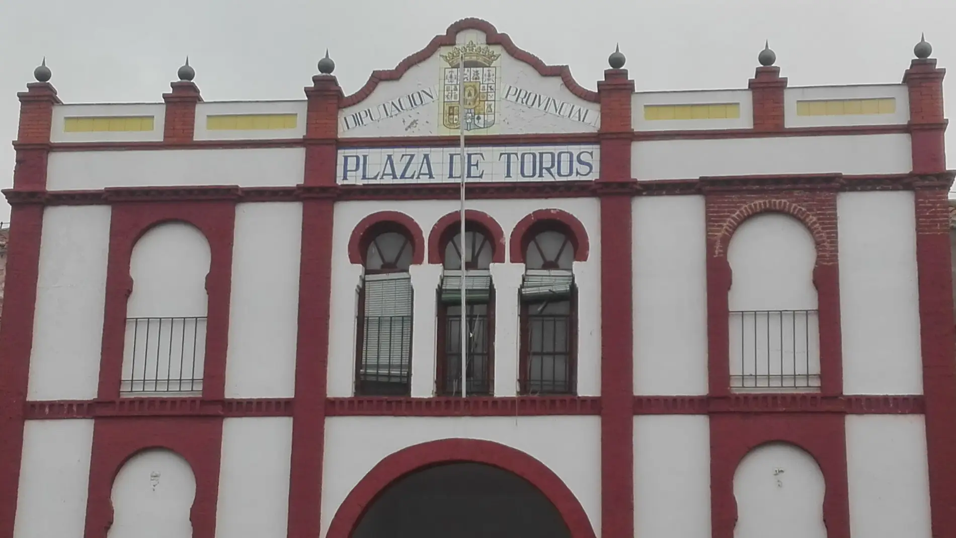 Fachada de la Plaza de Toros de Ciudad Real