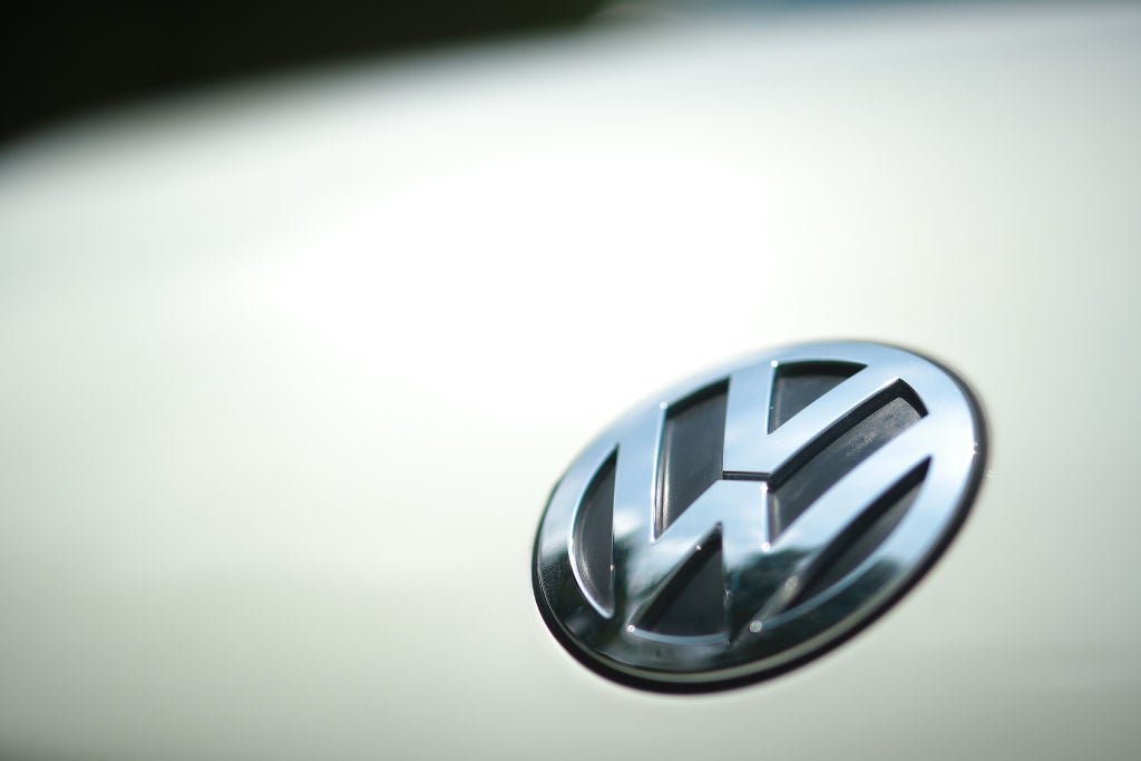 La Brújula de la Economía: Los posibles recortes de Volkswagen, el debate de las pensiones y la vivienda (26/06/2026)