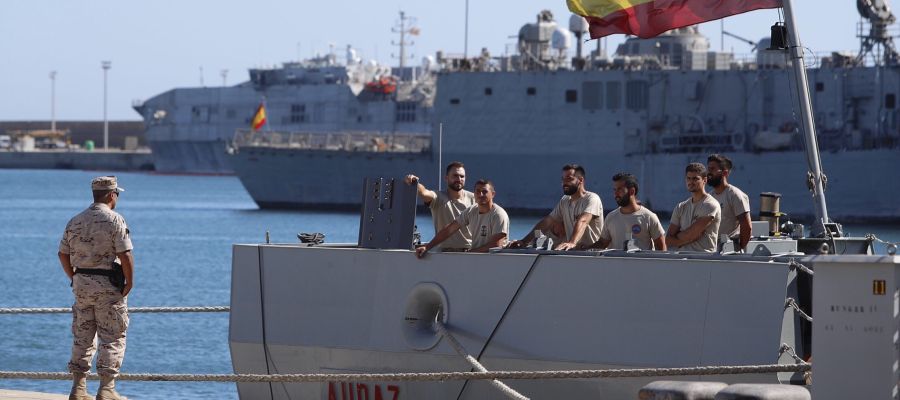 Zarpa el buque español Audaz para recoger a los migrantes del Open Arms Zarpa el buque español Audaz para recoger a los migrantes del Open Arms