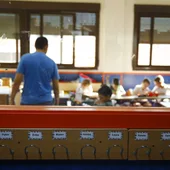 Niños en un aula del colegio Niños en un aula del colegio