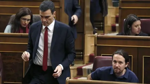 lasexta Noticias 20:00 (21-08-19) El 'no' del PSOE a la propuesta de Podemos aflora sus discrepancias y alimenta el fantasma electoral lasexta Noticias 20:00 (21-08-19) El 'no' del PSOE a la propuesta de Podemos aflora sus discrepancias y alimenta el fantasma electoral