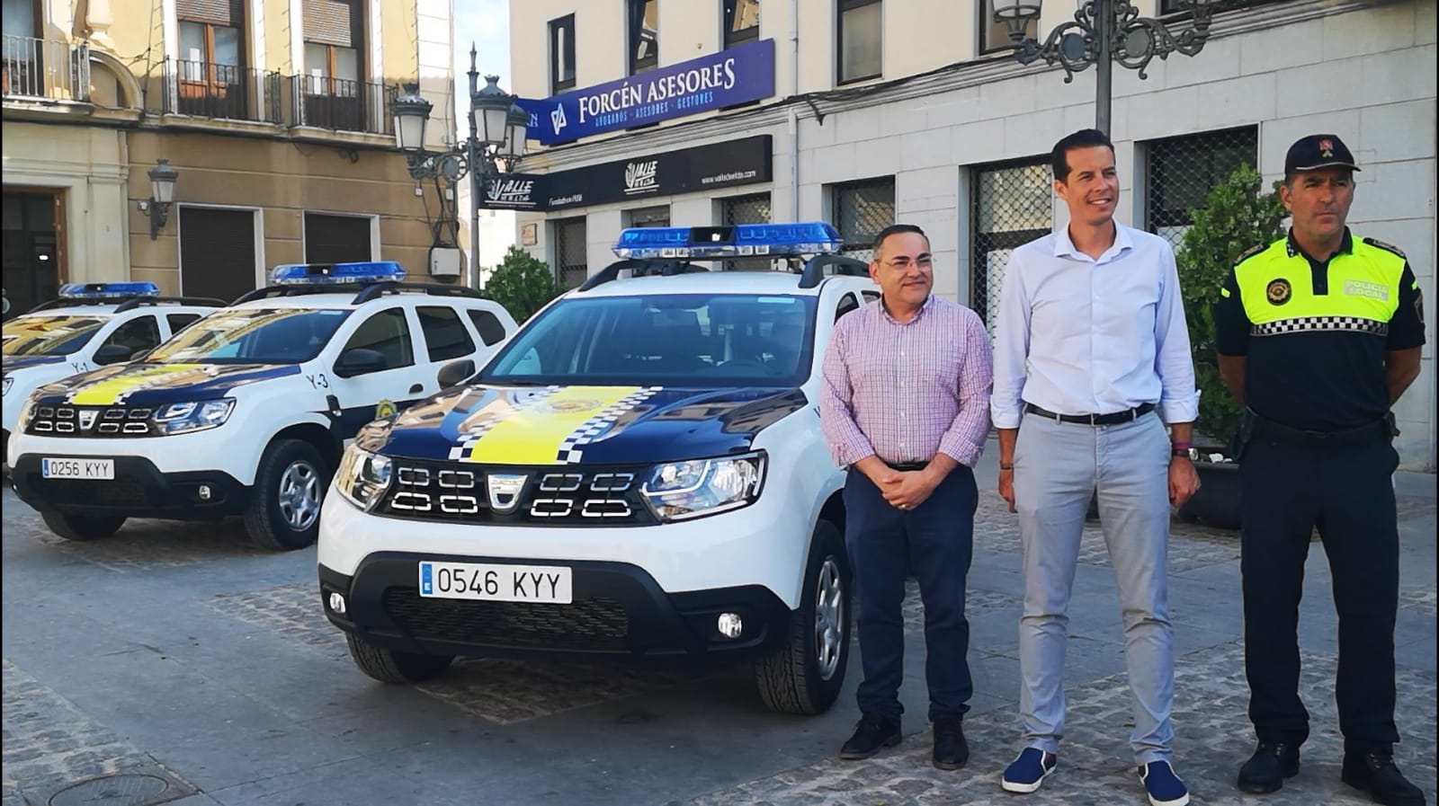 El Ayuntamiento de Elda renueva tres coches patrulla de la Policía Local El Ayuntamiento de Elda renueva tres coches patrulla de la Policía Local