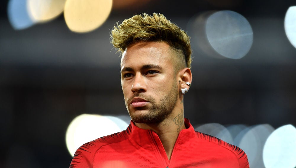 Alfredo Martínez: "Neymar no fichará por el Barcelona en este mercado veraniego" Alfredo Martínez: "Neymar no fichará por el Barcelona en este mercado veraniego"