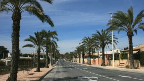 Avenida Sinus ilicitanus, en El Altet.