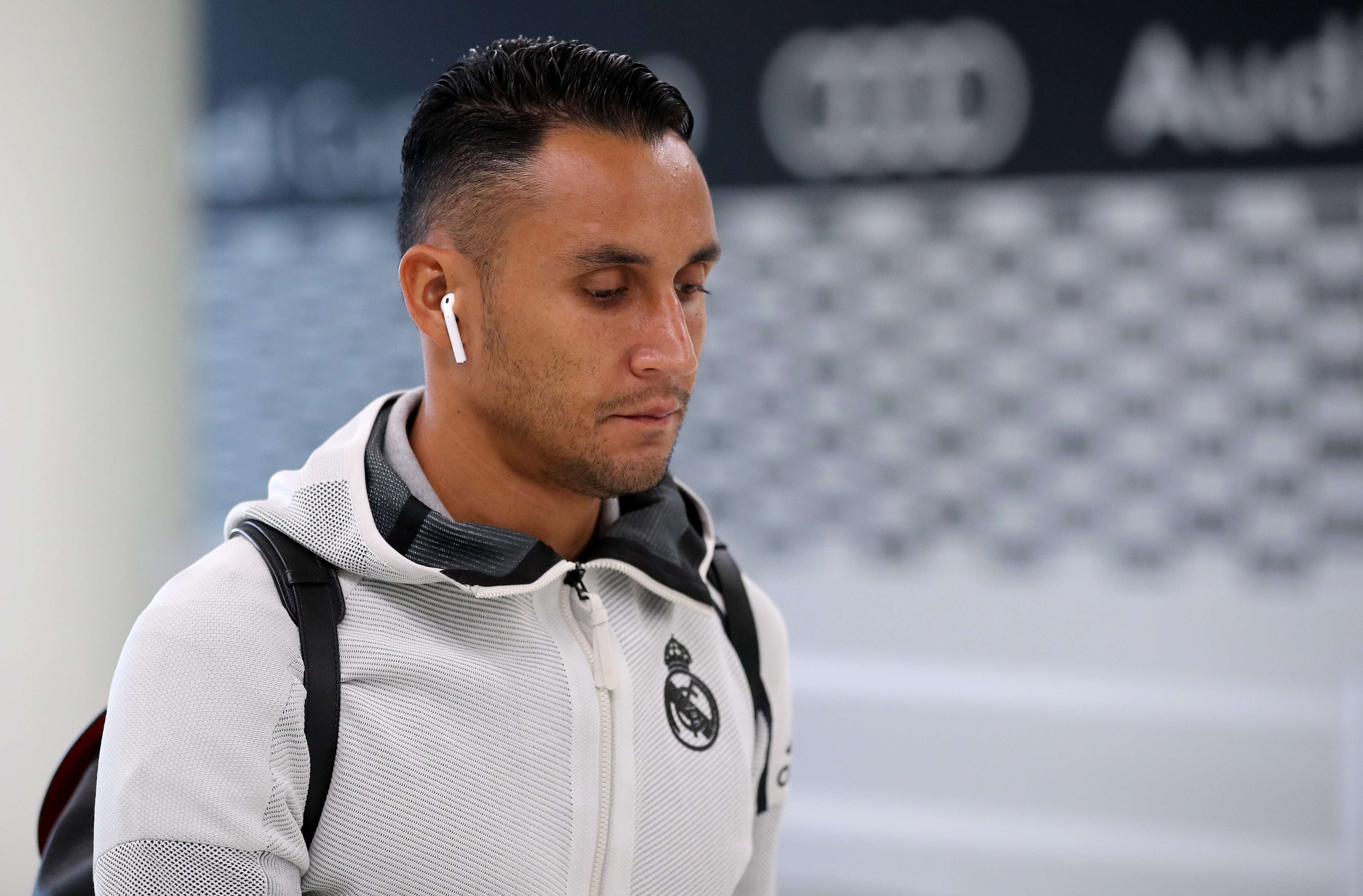 Keylor quiere irse al ver que no va a ser titular y puede salir al PSG o al Milan Keylor quiere irse al ver que no va a ser titular y puede salir al PSG o al Milan