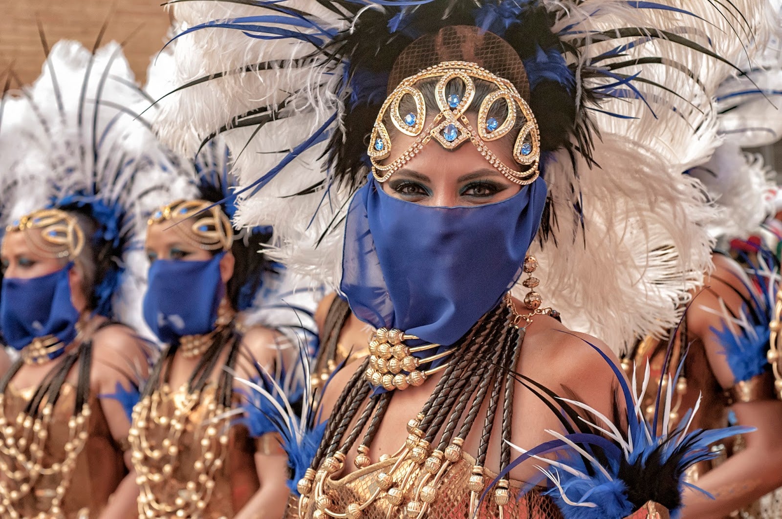 'Moros y Cristianos de Elche' presenta dos exposiciones en honor a las Fiestas Patronales 'Moros y Cristianos de Elche' presenta dos exposiciones en honor a las Fiestas Patronales