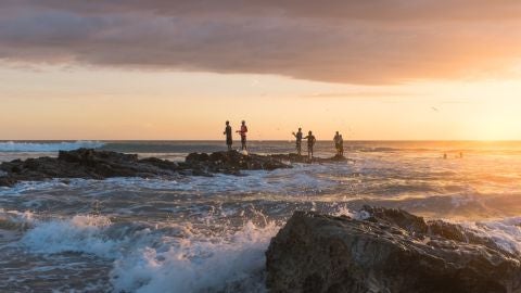 Pescadores en la Playa de Santa Teresa