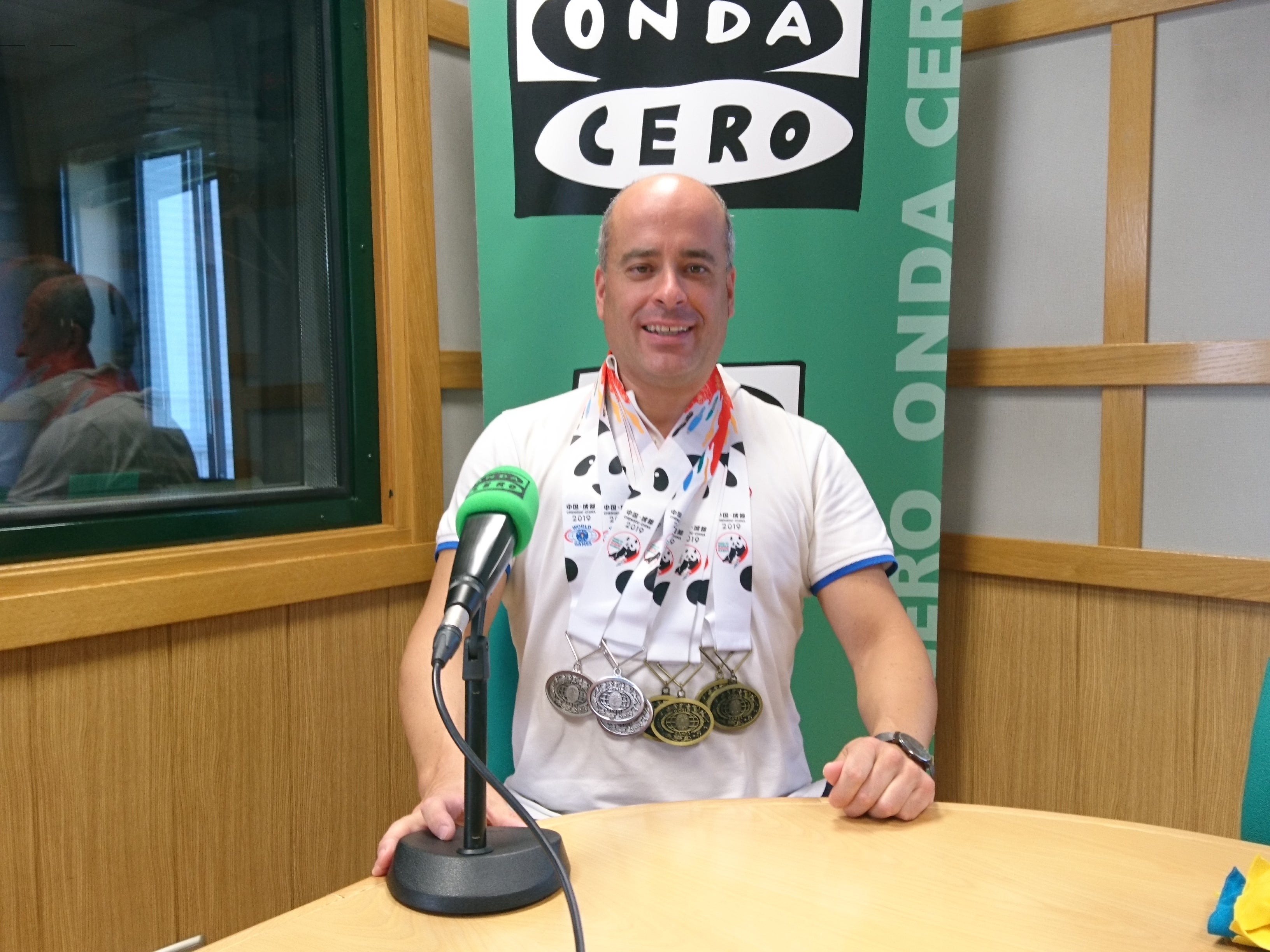 Entrevista a Isaac Mao, policía leonés ganador de siete medallas en los Campeonatos del Mundo de Policías y Bomberos en China. Entrevista a Isaac Mao, policía leonés ganador de siete medallas en los Campeonatos del Mundo de Policías y Bomberos en China.