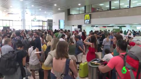 Dos aver&iacute;as en Renfe generan retrasos de m&aacute;s de hora y media en los trenes de Catalu&ntilde;a