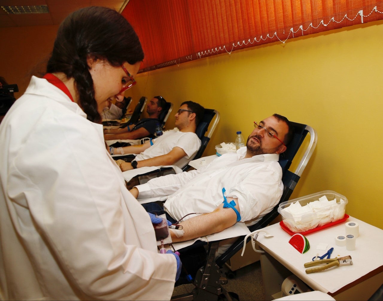 Las reservas de sangre en los hospitales vascos se encentran bajo mínimos. Las reservas de sangre en los hospitales vascos se encentran bajo mínimos.