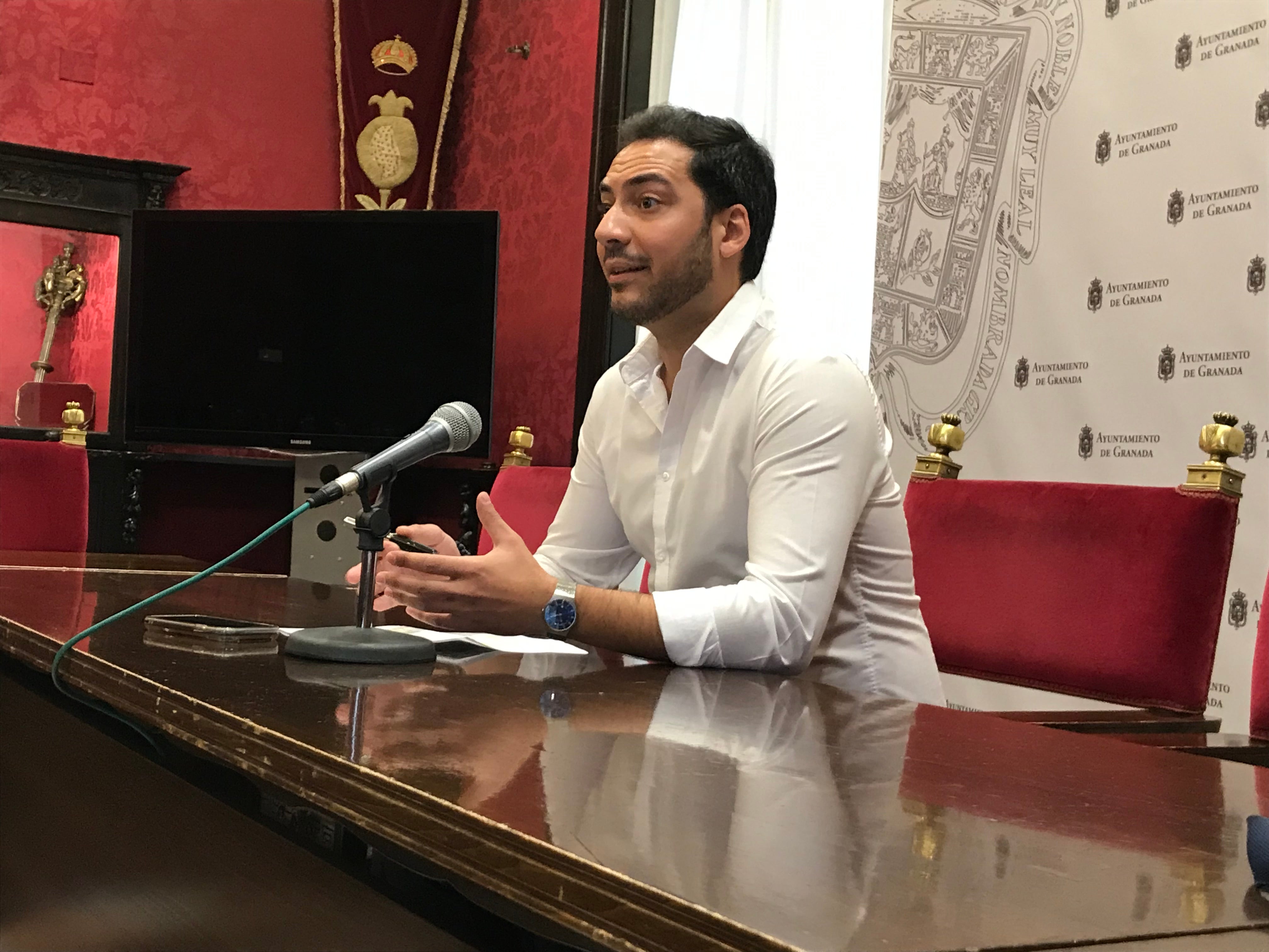 El PSOE pide al alcalde que acometa las obras de Plaza La Concordia El PSOE pide al alcalde que acometa las obras de Plaza La Concordia