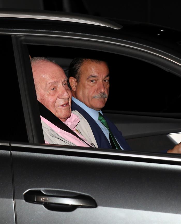 El rey Juan Carlos, operado con éxito de un triple "bypass" cardíaco El rey Juan Carlos, operado con éxito de un triple "bypass" cardíaco
