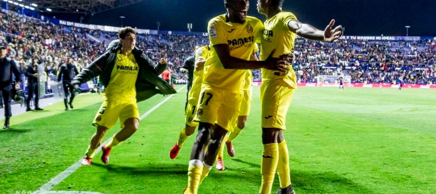 Chukwueze celebra el gol de la victoria en el Ciutat de Valencia Chukwueze celebra el gol de la victoria en el Ciutat de Valencia