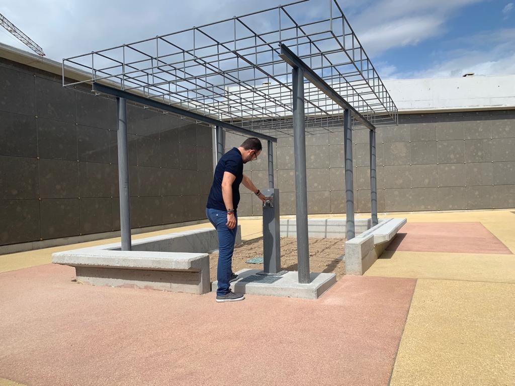 La primera fase de ampliación del Cementerio Nuevo de Elche crea más de medio millar de nichos La primera fase de ampliación del Cementerio Nuevo de Elche crea más de medio millar de nichos