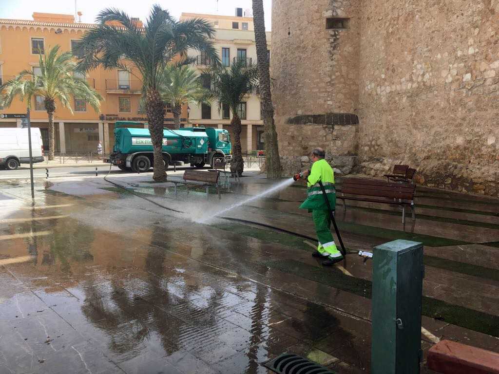Cuatro empresas optan a la nueva contrata de basura en Elche Cuatro empresas optan a la nueva contrata de basura en Elche