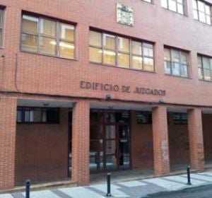 Edificio de los juzgados de Puertollano Edificio de los juzgados de Puertollano