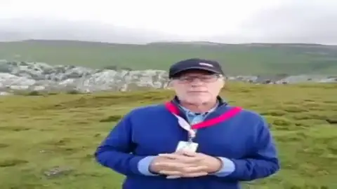 Javier Ares: "Pogacar es el primer corredor que gana dos etapas con 20 años en La Vuelta" Javier Ares: "Pogacar es el primer corredor que gana dos etapas con 20 años en La Vuelta"