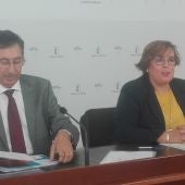 José Caro y Carmen Olmedo durante la rueda de prensa