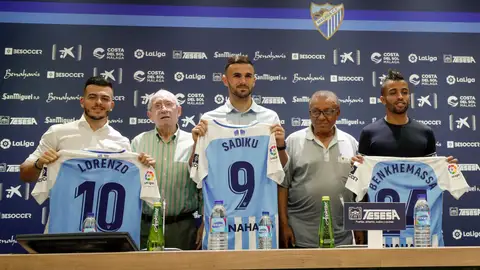 Presentación de los jugadores del Málaga Lorenzo, Sadiku y Benkhemassa Presentación de los jugadores del Málaga Lorenzo, Sadiku y Benkhemassa